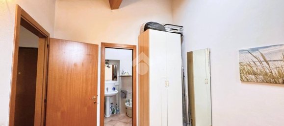 1 bedroom Apartment in Verona, Italy No. 140599 8