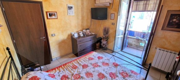 3 rooms Apartment in Rome, Italy No. 20662 6
