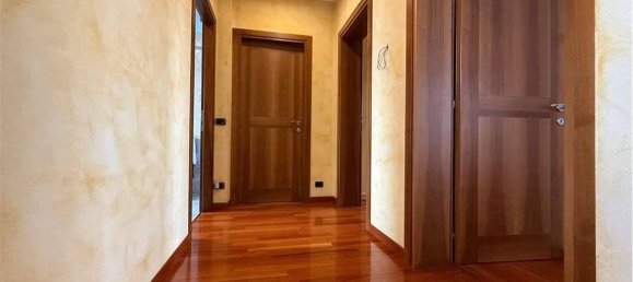 8 rooms Villa in Montebelluna, Italy No. 38128 11