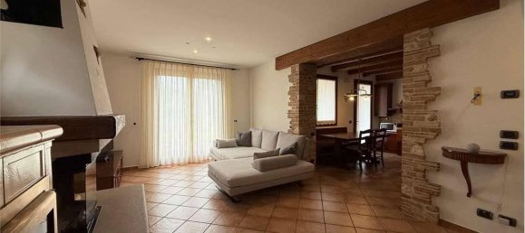 8 rooms Villa in Montebelluna, Italy No. 38128 2