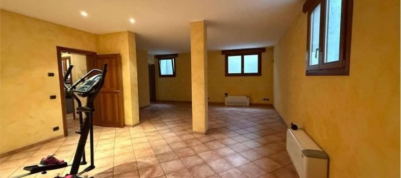 8 rooms Villa in Montebelluna, Italy No. 38128 27
