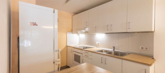 3 bedrooms Apartment in Lleida, Spain No. 179704 9