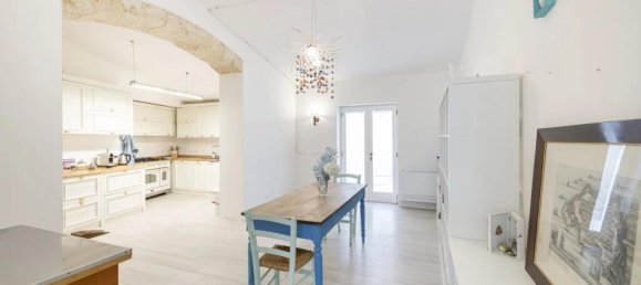 Villa de 7 dormitorios en Castro, Italy No. 329330 36