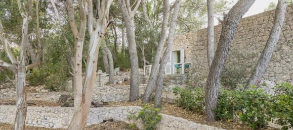 Villa de 7 dormitorios en Castro, Italy No. 329330 14