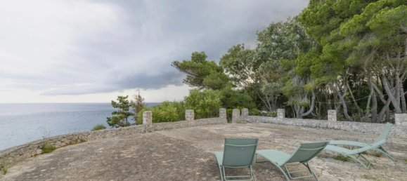 Villa de 7 dormitorios en Castro, Italy No. 329330 19