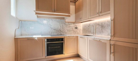 5 bedrooms Penthouse in Florence, Italy No. 347334 3