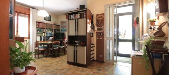 4-salle Maison à Carpi, Italy No. 297007 6