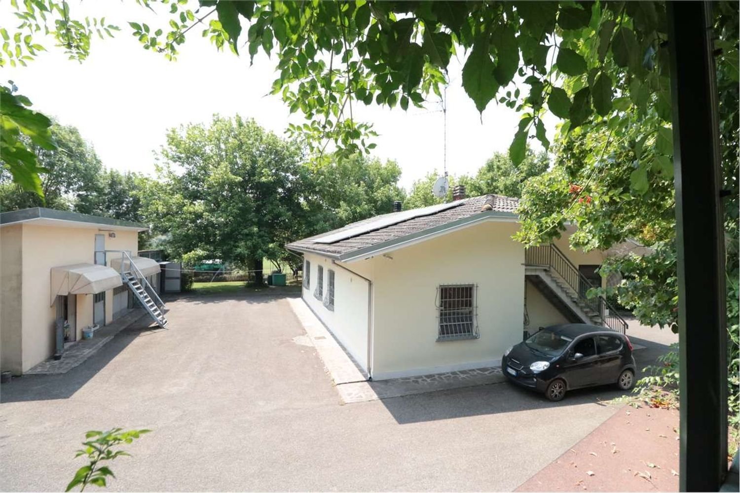 4-salle Maison à Carpi, Italy No. 297007