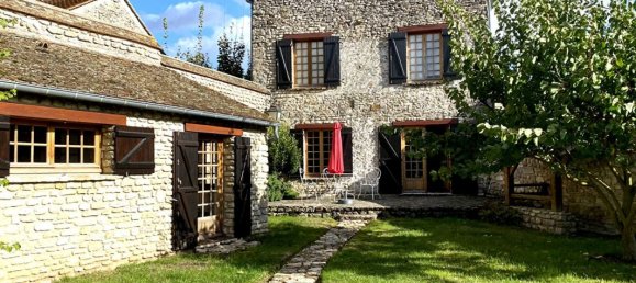 5 bedrooms House in Maule, France No. 163002 17