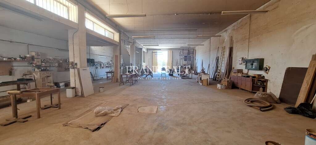 Lagerhaus in Mosta, Malta, Nr. 13243