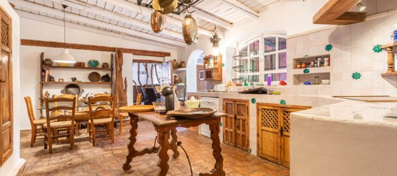 9 Schlafzimmer Villa in Benahavis, Spain, Nr. 76415 14