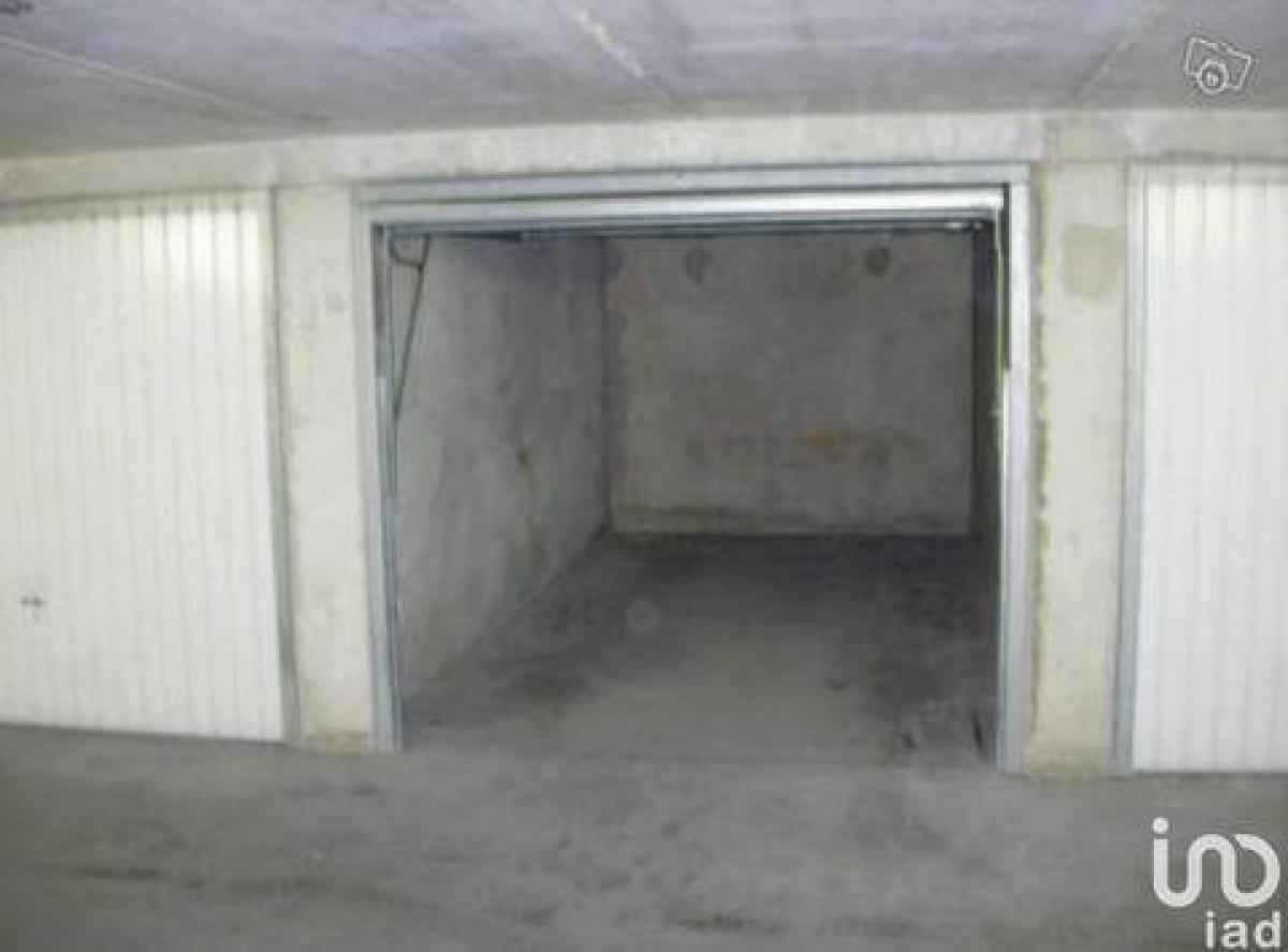 14m² Shop in Nice, France No. 18684