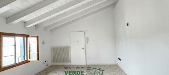 3 rooms Apartment in San Zenone degli Ezzelini, Italy No. 60729 4