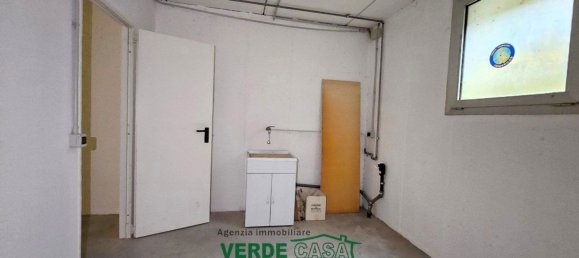 3 rooms Apartment in San Zenone degli Ezzelini, Italy No. 60729 11