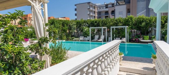 10 rooms Villa in Olbia, Italy No. 70294 24