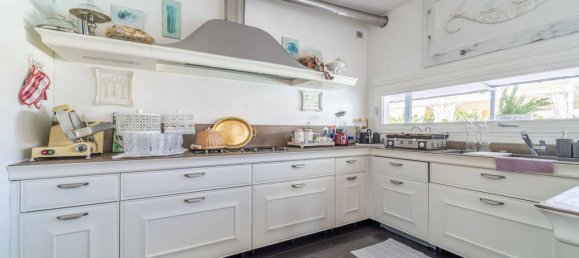 10 rooms Villa in Olbia, Italy No. 70294 33