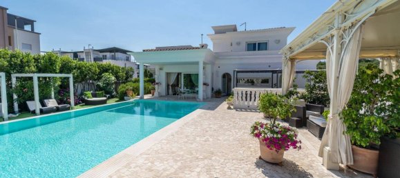 10 rooms Villa in Olbia, Italy No. 70294 30