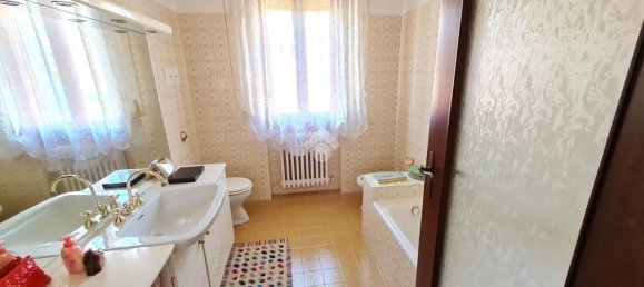 6غرفة فيلا في Bagnatica, Italy رقم 9422 8