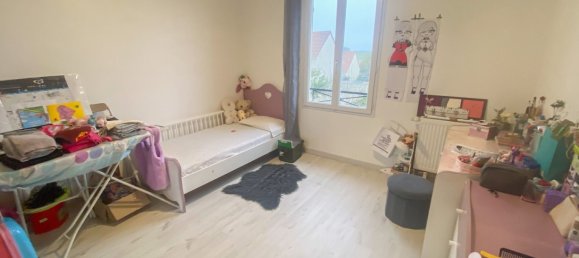 4-salle Maison à Château-Thierry, France No. 217006 24