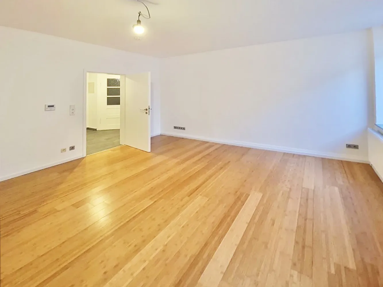 2 Schlafzimmer Wohnung in Stuttgart, Germany, Nr. 70599