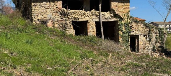 8 rooms House in Force, Italy No. 293280 3