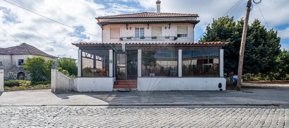 3 bedrooms House in Oliveira do Conde, Portugal No. 21444 17