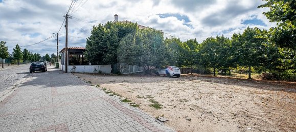 3 bedrooms House in Oliveira do Conde, Portugal No. 21444 37