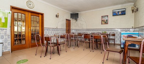 3 bedrooms House in Oliveira do Conde, Portugal No. 21444 23