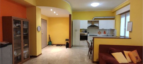 Квартира с 4 комнатами в Анкона, Италия № 283264 3