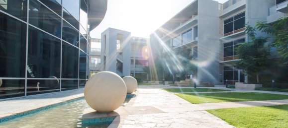 10684m² Building in Dubai, UAE No. 9042 4