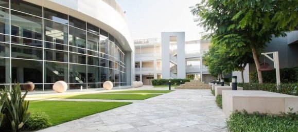 10684m² Building in Dubai, UAE No. 9042 5