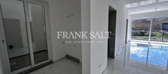 3 غرف نوم شقة في Mgarr, Malta رقم 454 6