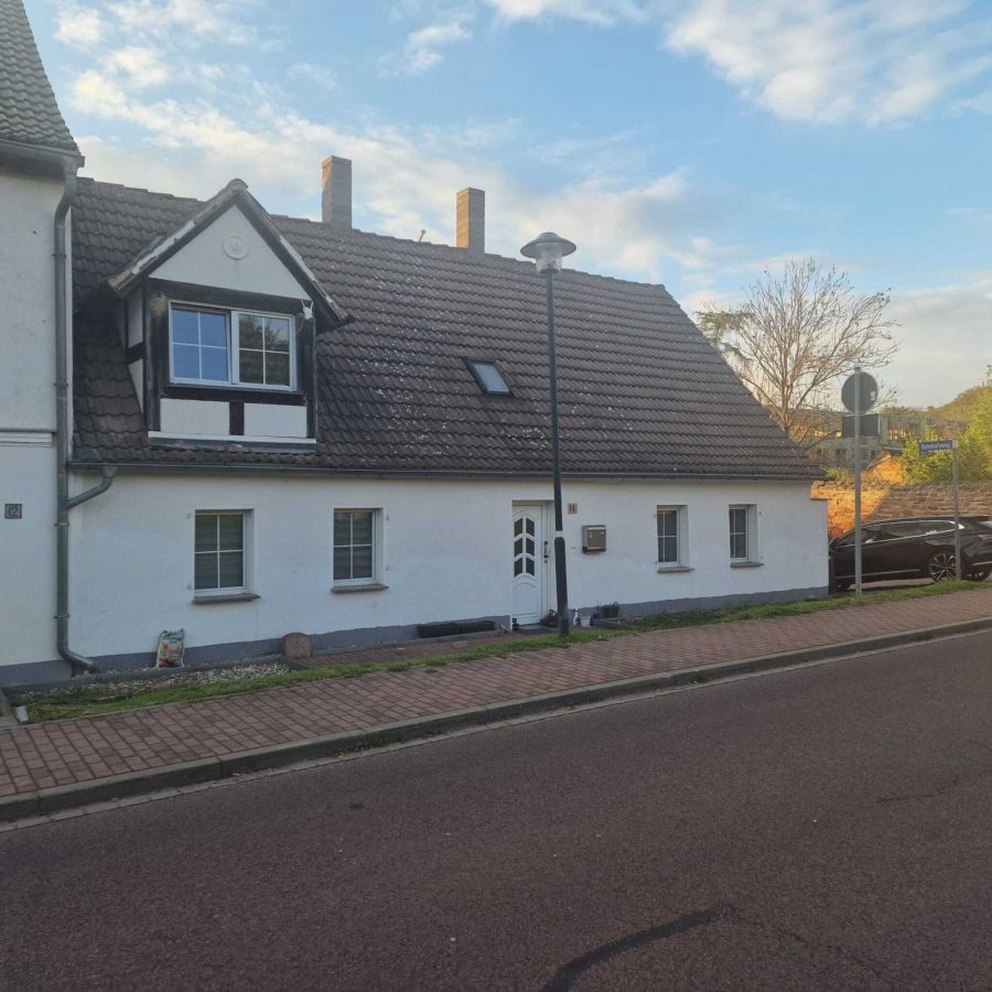 4غرفة تاون هاوس في Saalekreis, Germany رقم 22622