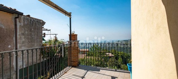 2 غرف نوم فيلا في Sant'Alfio, Italy رقم 275679 8