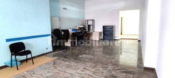 Imóvel comercial de 4 divisões em Formia, Italy N.º 342548 3