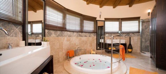 1055m² Villa in Corfu, Greece No. 5931 17