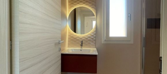 Apartamento de 2 habitaciónes en Sinnai, Italy No. 284002 12