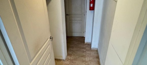 Коммерческая недвижимость 41м² в Валенсия, Испания № 173517 3