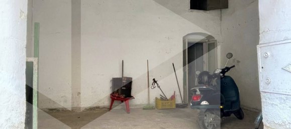 1-Zimmer Gewerbliche Immobilie in Corato, Italy, Nr. 17856 2