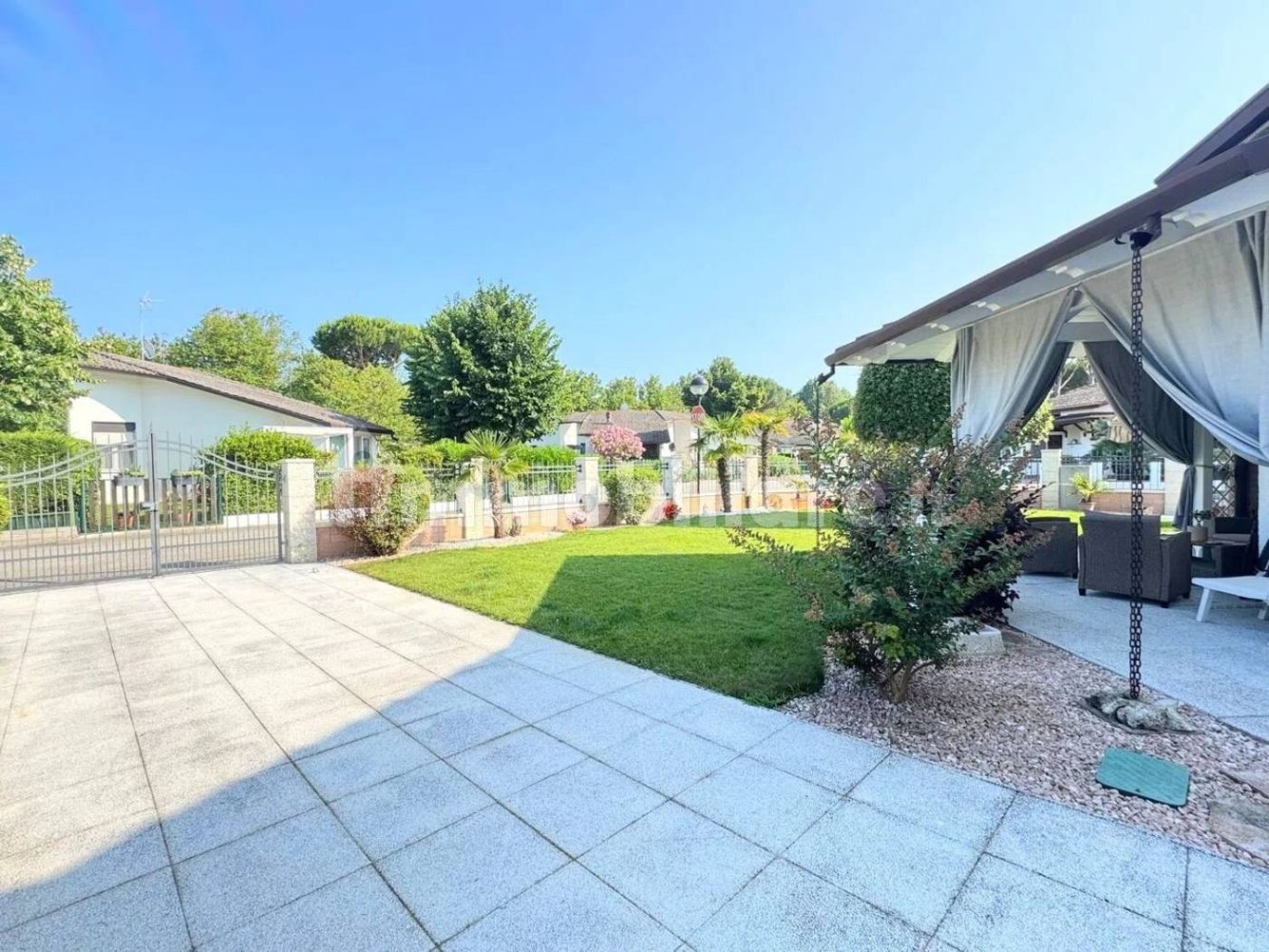 4 bedrooms Villa in Comacchio, Italy No. 397860