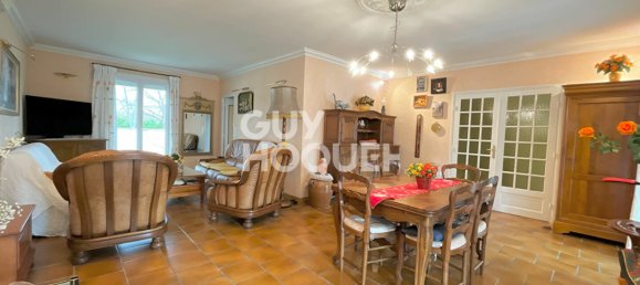 4 bedrooms House in Cugnaux, France No. 195121 7