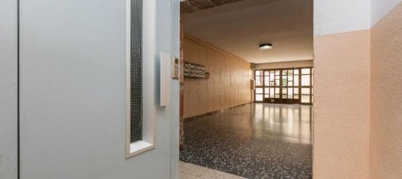 Apartamento T3 em Abrera, Spain N.º 69724 56