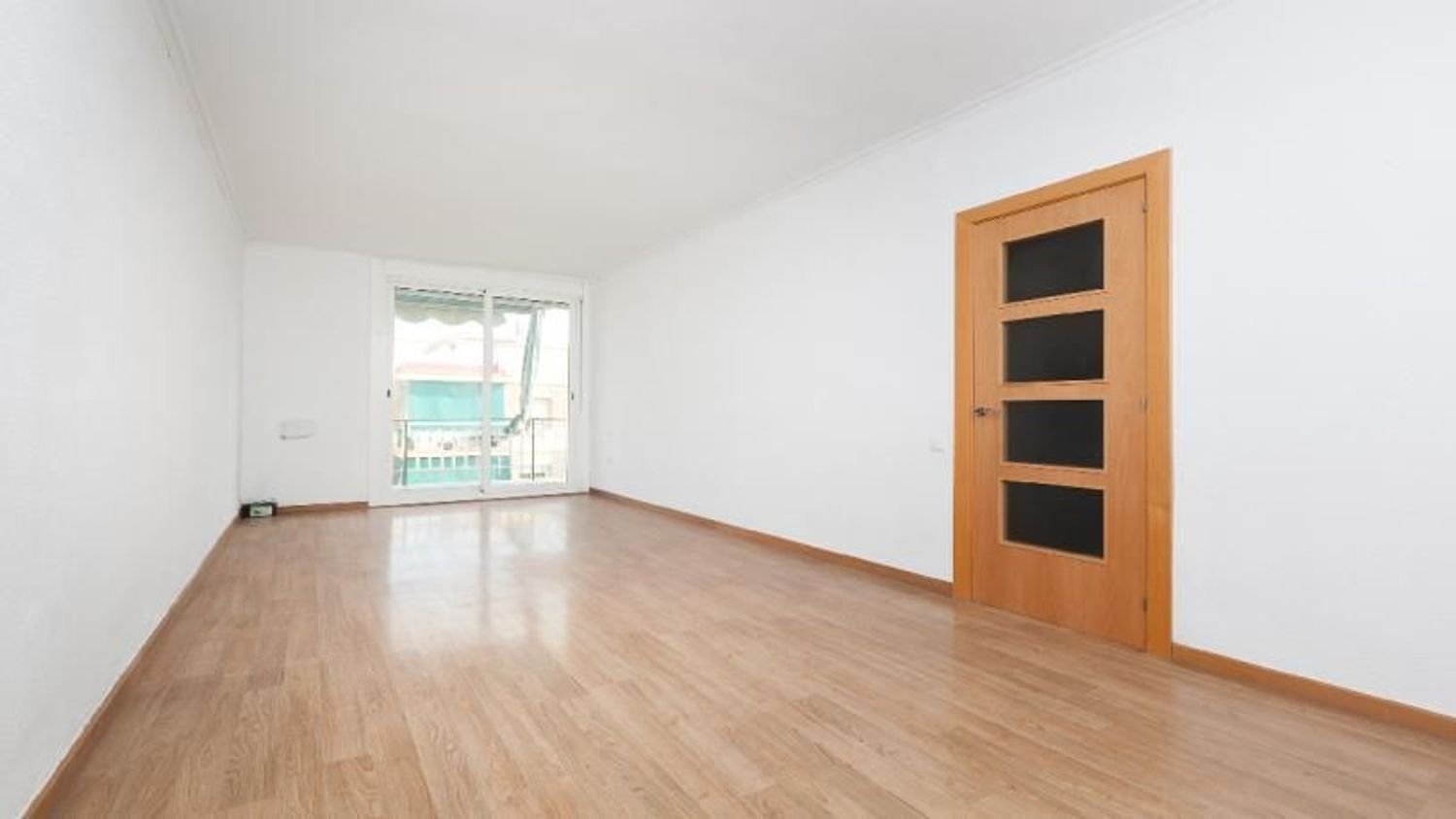 Apartamento T3 em Abrera, Spain N.º 69724