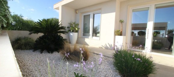 Villa de 4 dormitorios en Ragusa, Italy No. 360794 23