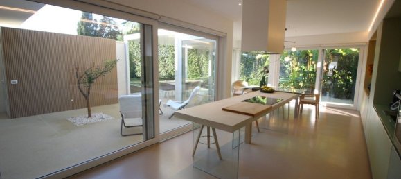 Villa de 4 dormitorios en Ragusa, Italy No. 360794 32