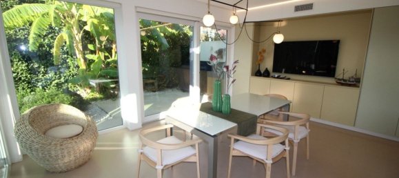 Villa de 4 dormitorios en Ragusa, Italy No. 360794 33