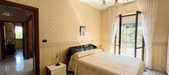 2 Schlafzimmer Wohnung in Castellammare di Stabia, Italy, Nr. 345903 9