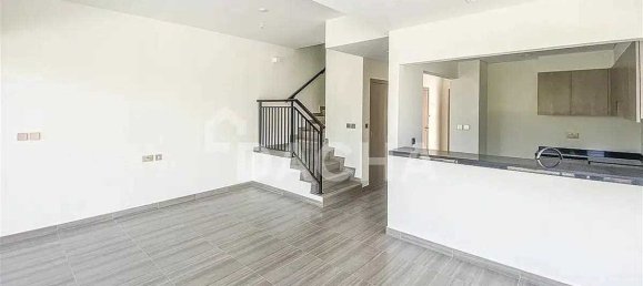 4 bedrooms Townhouse in DAMAC Hills (Akoya by DAMAC), UAE No. 27793 3