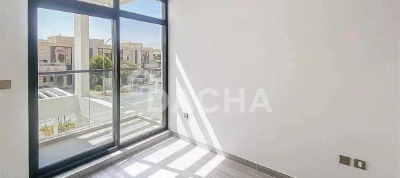 4 bedrooms Townhouse in DAMAC Hills (Akoya by DAMAC), UAE No. 27793 6