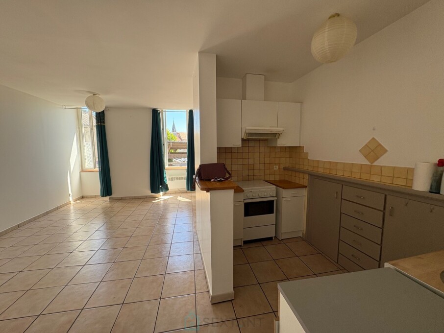 4-salle Maison à Mussidan, France No. 317811